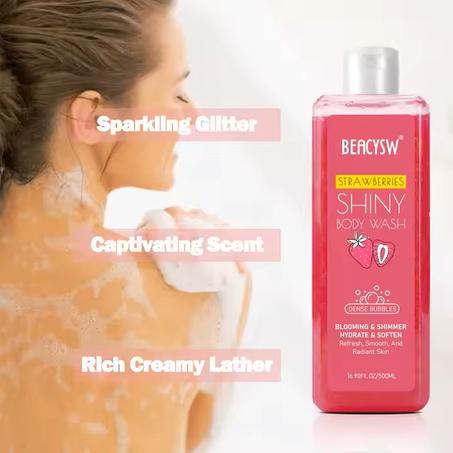 مجموعة غنية بالترطيب وتنظيف البشرة  برائحة الفراولة