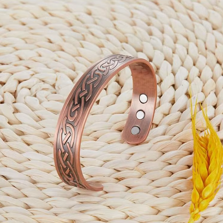 سوار مغناطيسي للرجال