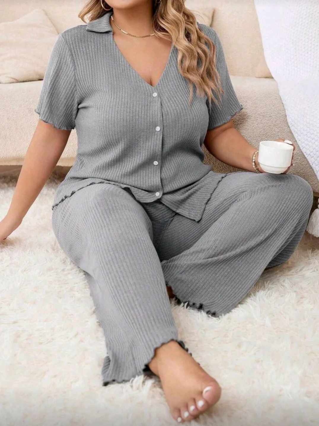 Pyjama gris côtelé à boutons manches courtes