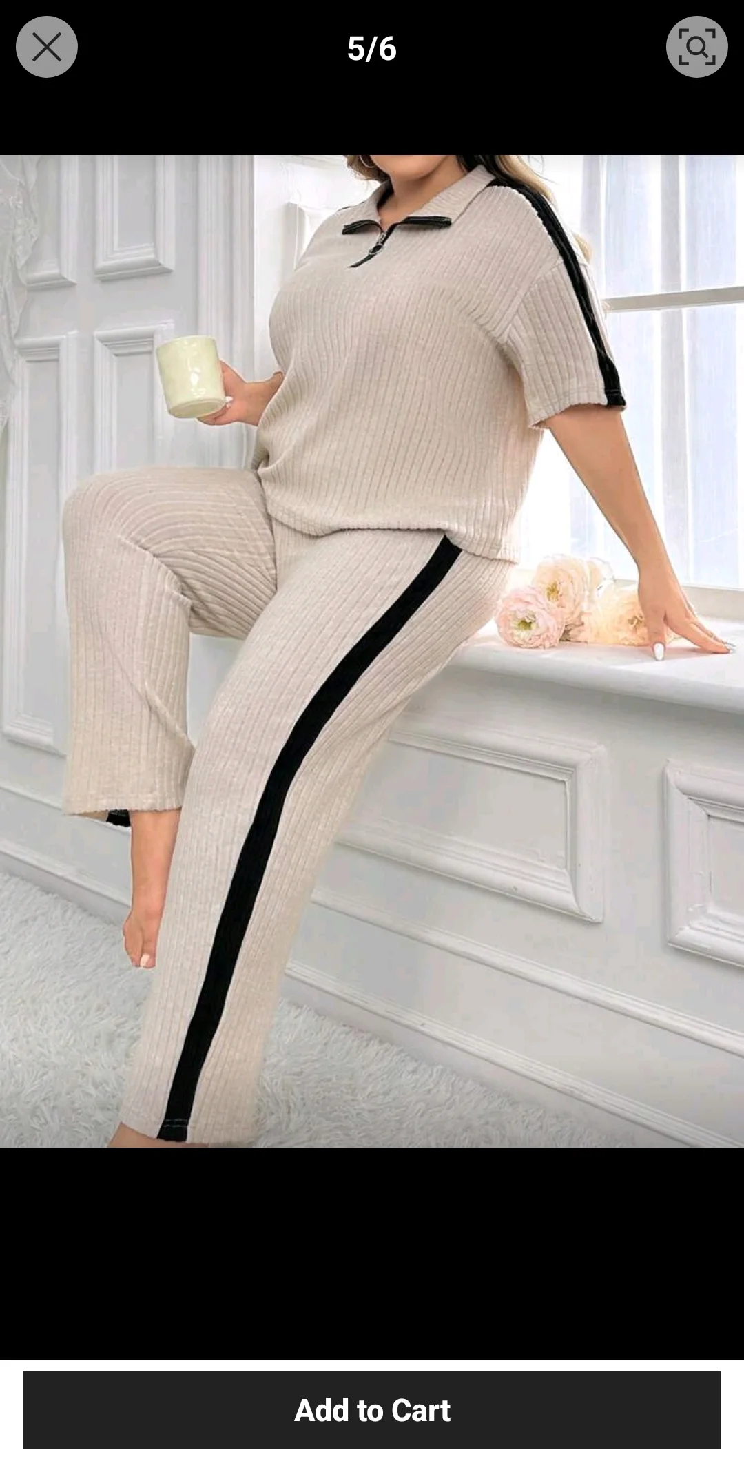 Pyjama beige à bandes noires