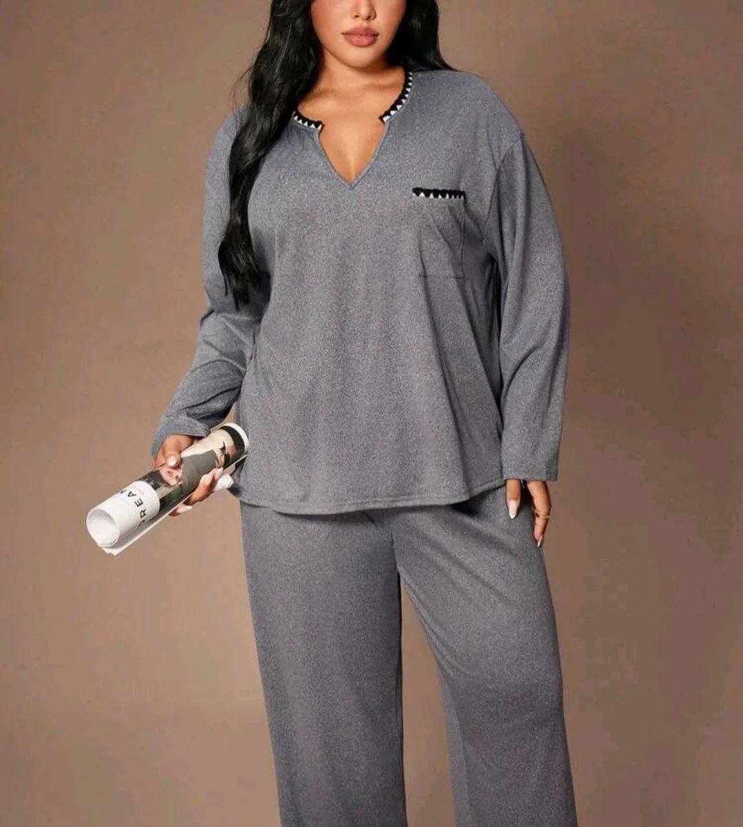 Pyjama gris col V à poche