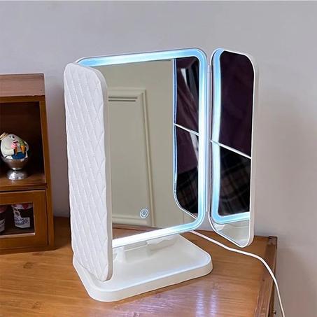 مرآة مكياج ثلاثية الطي LED مع 72 لمبة