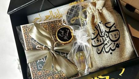 الهدايا والحرف اليدوية