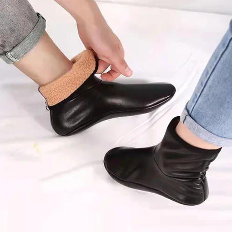 تقاشر كوير مقطنين من الداخل