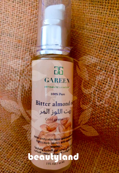 زيت اللوز المر