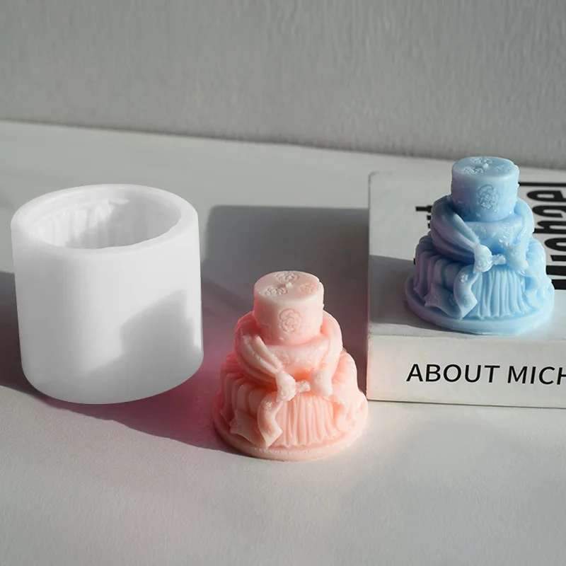 MOULE EN FORME PIÈCE MONTEE POUR BOUGIES