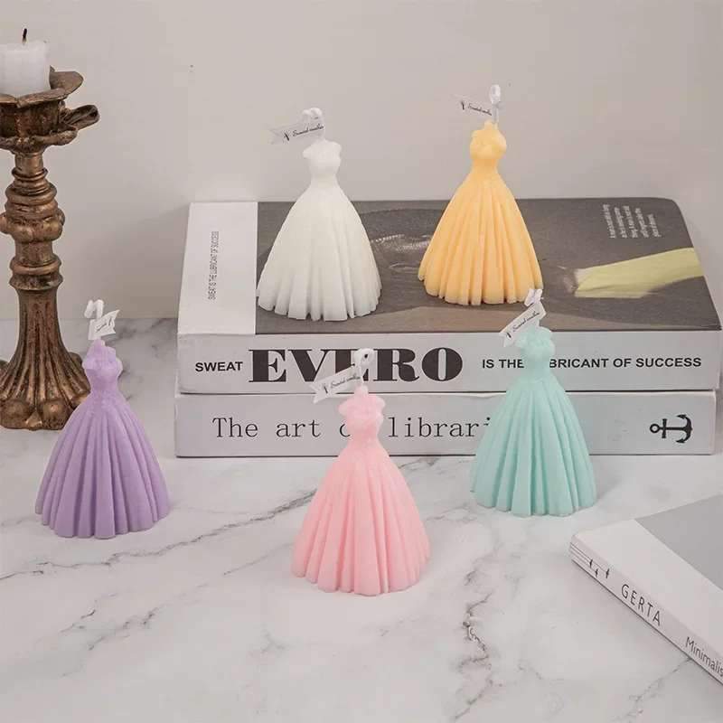 MOULE A BOUGIE ROBE DE MARIÉE EN SILICONE