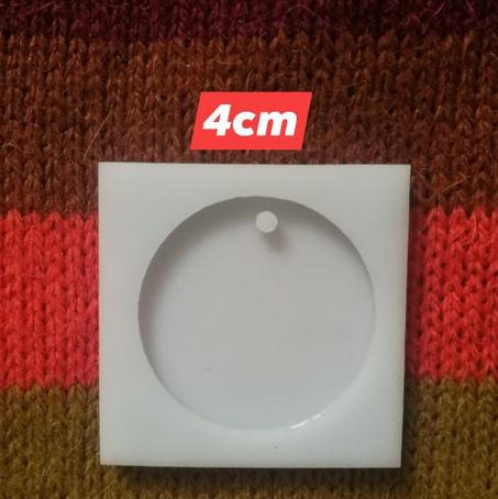CIRCLE 4 CM