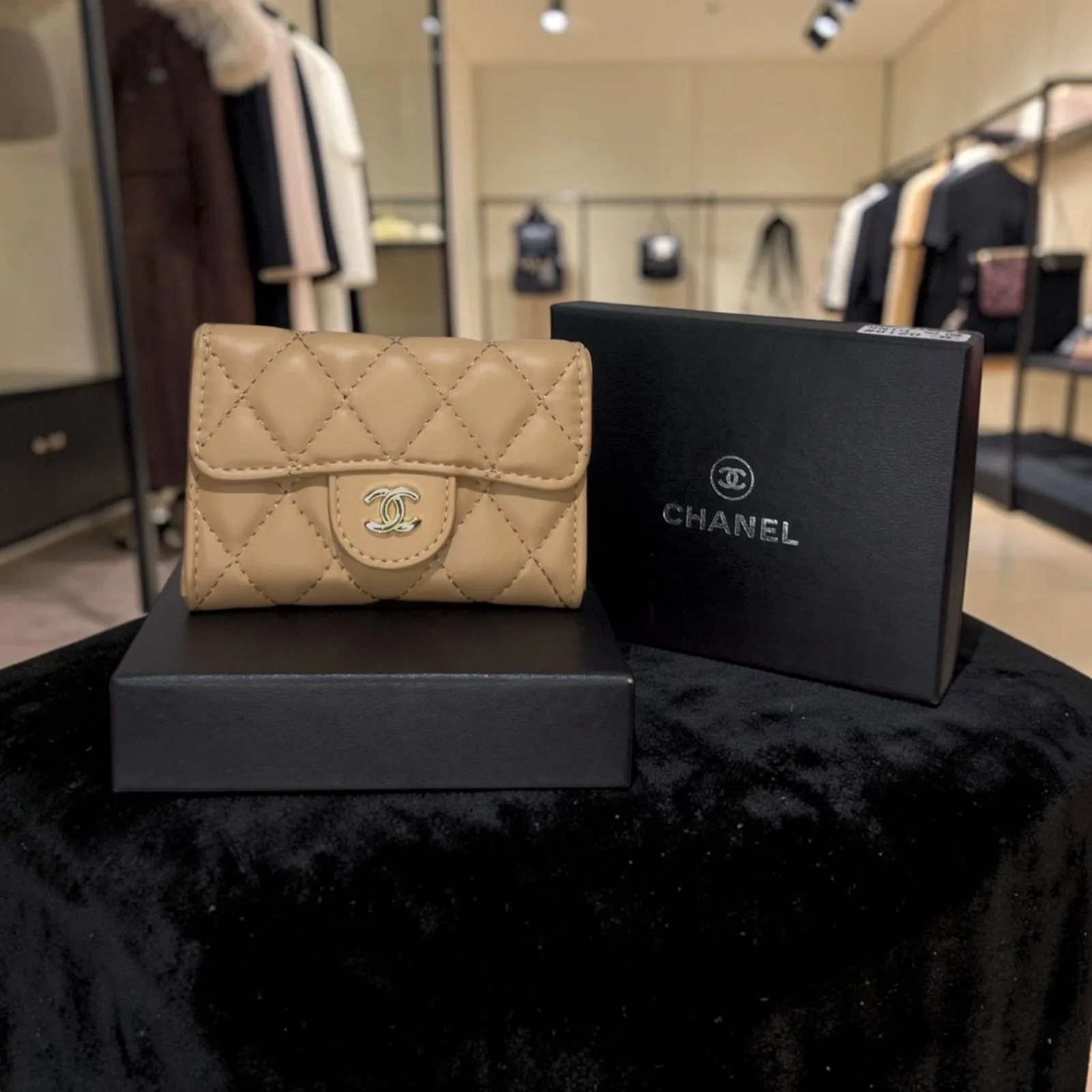 CHANEL PORTE MONNAIES