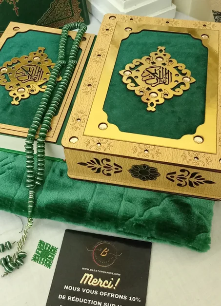 طقم الصلاة الفاخر بالعلبة الخشبية الجديد  2