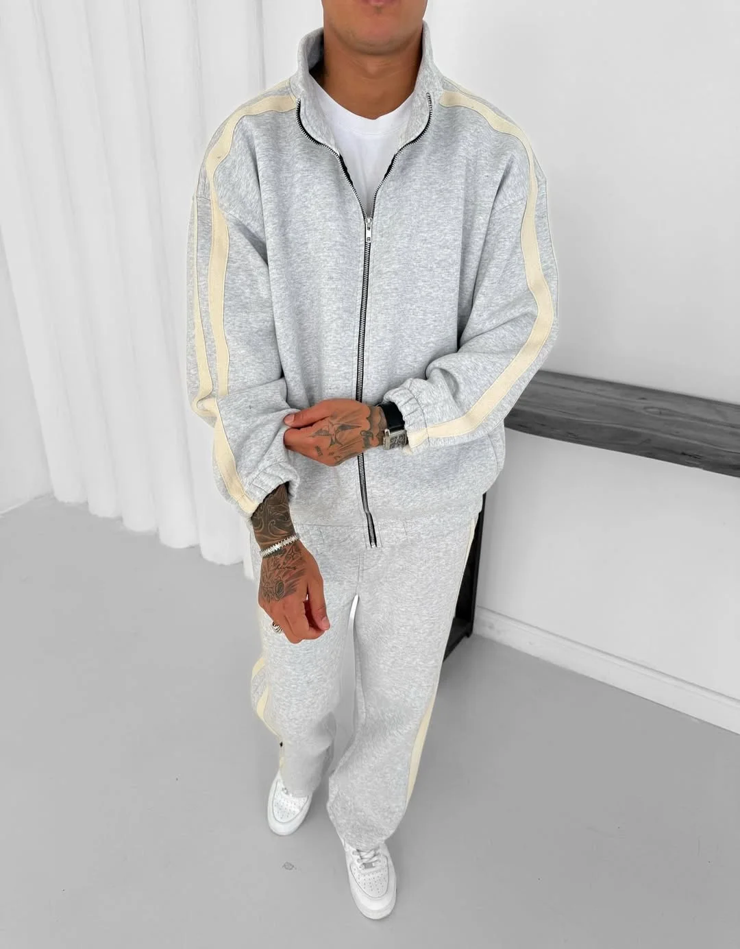 سوت Zara Strip OverSize