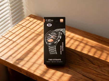 MONTRE DE LUXE