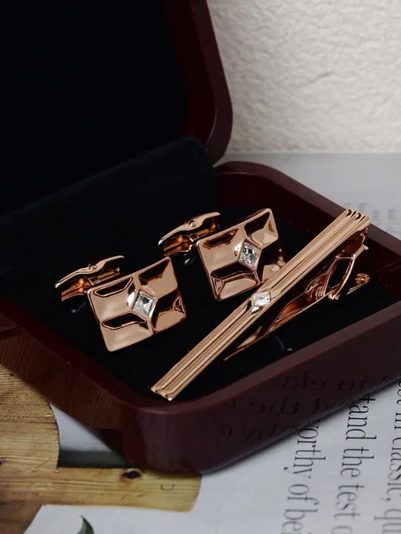 💎 Coffret Signature : Ensemble Boutons de Manchette & Pince à Cravate 