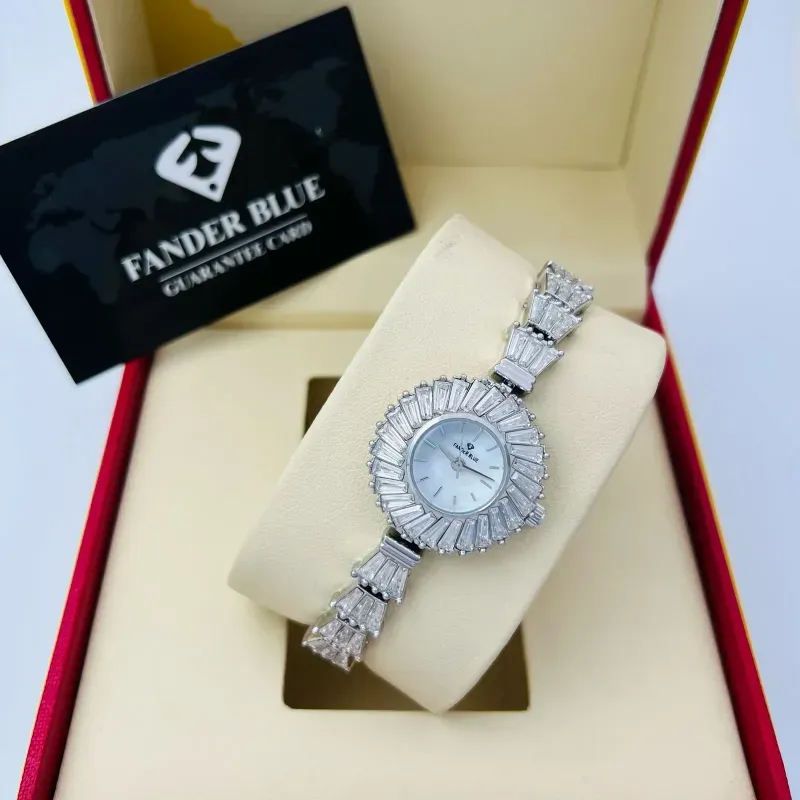 ساعة فندر بلو نسائية كلاسيكية سيلڤر مينا أبيض (A19)