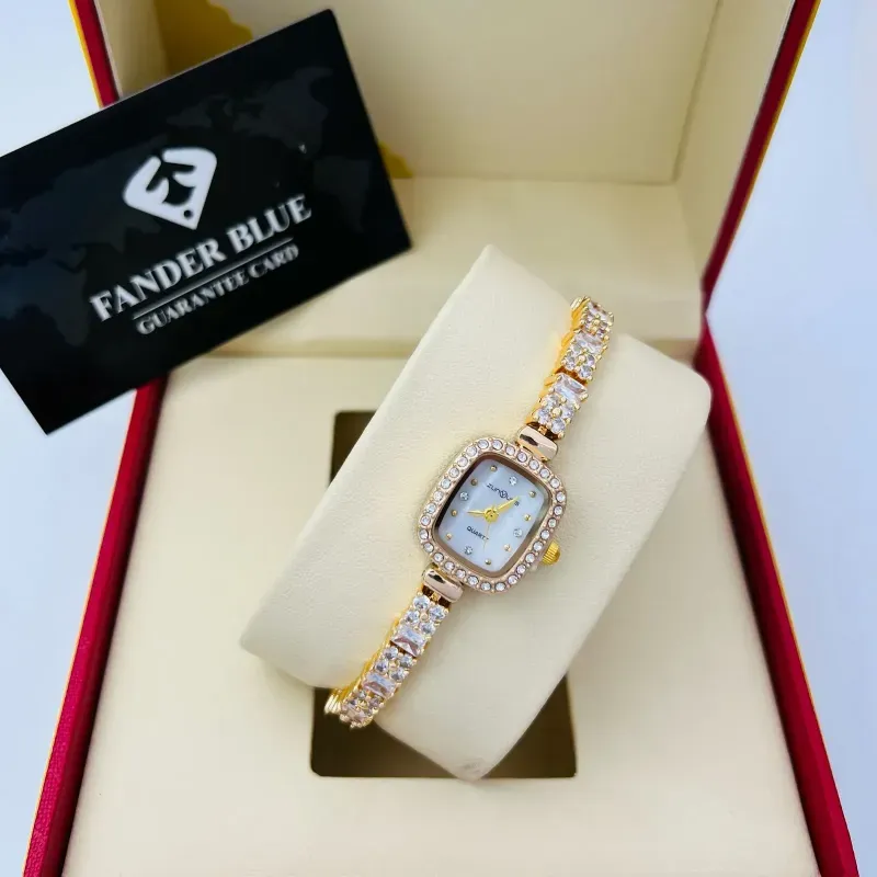 ساعة فندر بلو  نسائية كلاسيكية روز جولد مينا أبيض (A13)