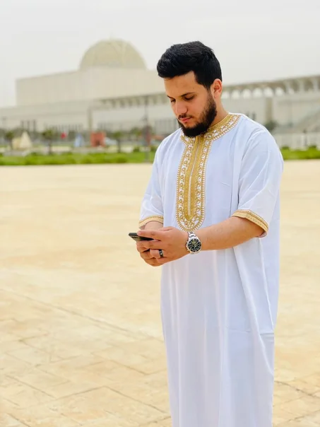 قميص رجالي أنيق بمختلف الألوان