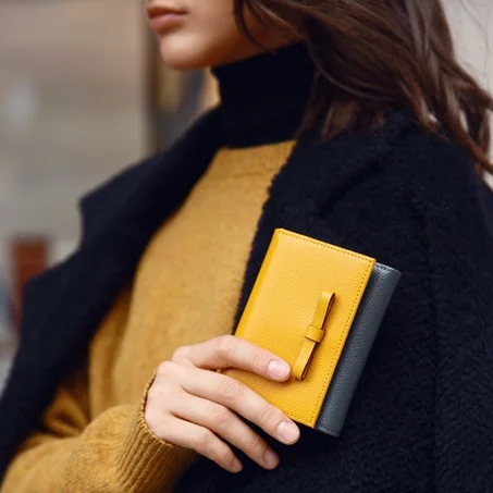 PORTEFEUILLES POUR FEMMES