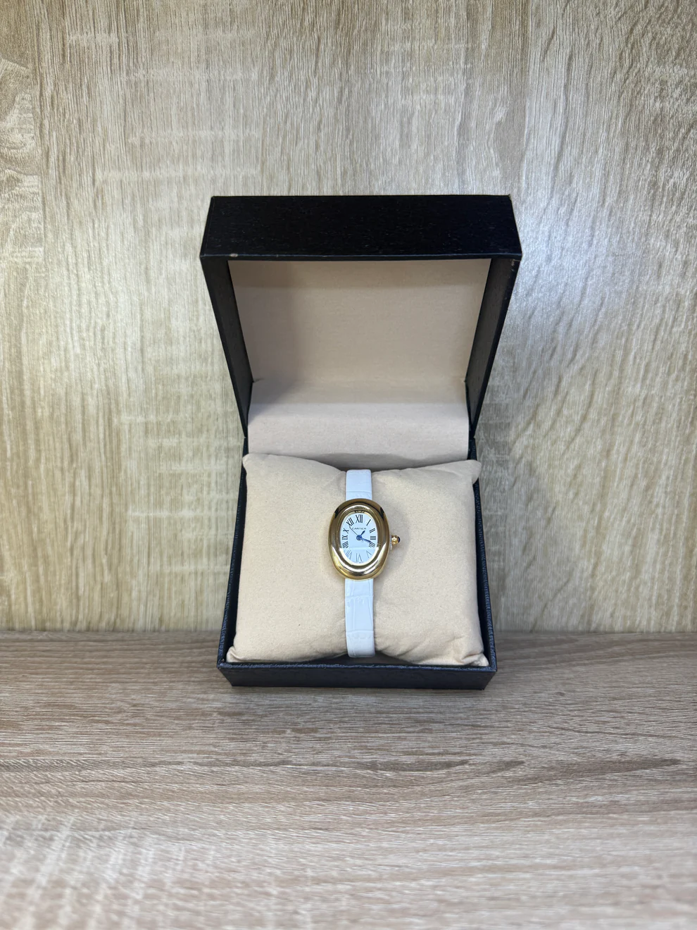 CARTIER BAIGNOIRE CUIR FEMMES BOITE SIMPLE