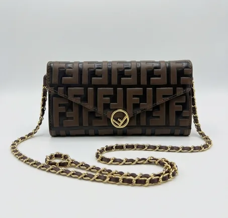 SAC FENDI AVEC BANDOULIÈRE FEMMES