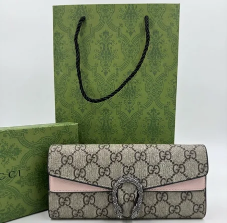 PORTE FEUILLE FEMMES GUCCI AVEC SACHET