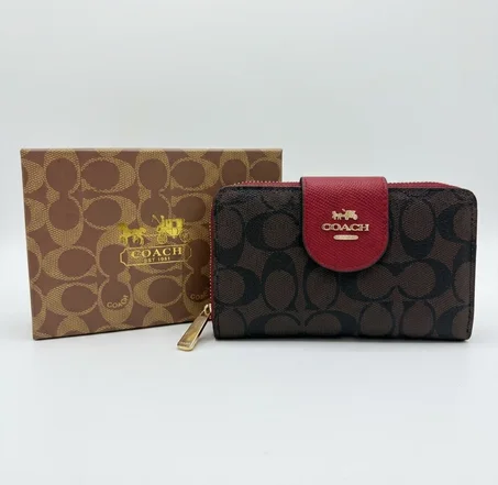 PORTE MONNAIE COACH FEMMES TAILLE MOYENNE