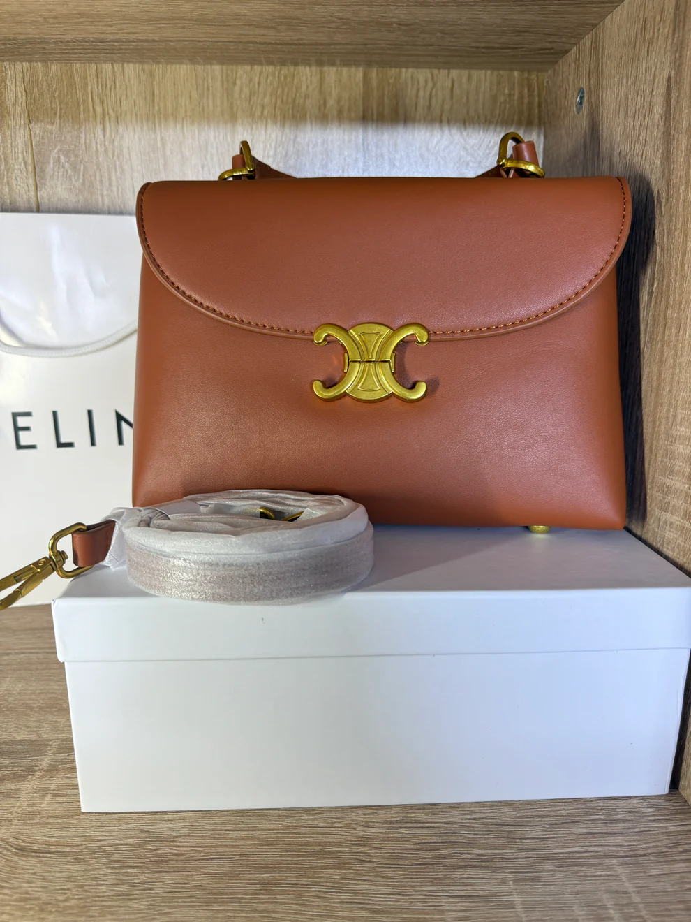 SAC CELINE MARRON TAILLE M MASTER QUALITÉ