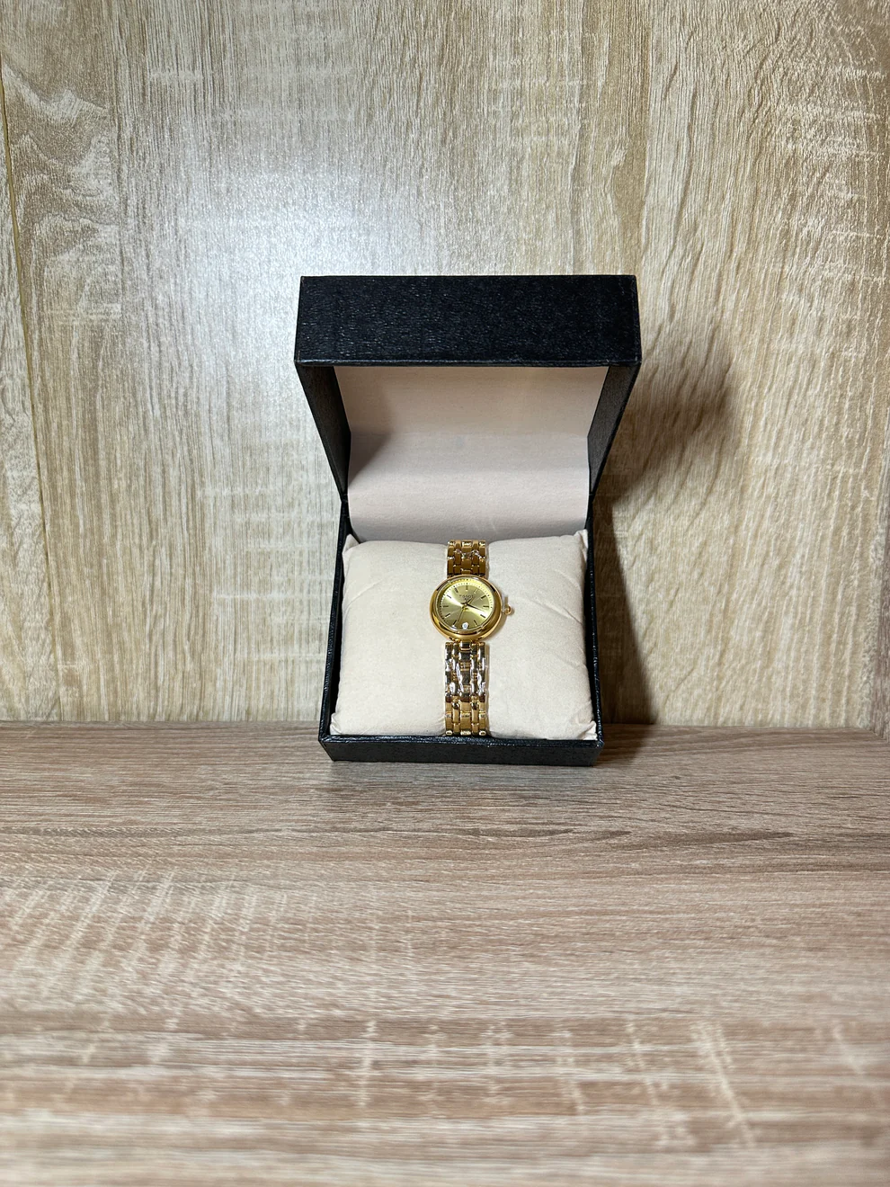 TISSOT FEMMES BOITE SIMPLE