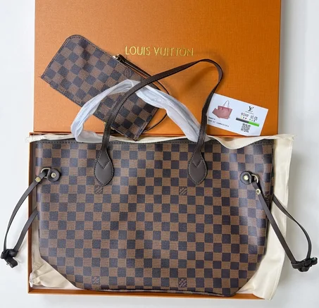 SAC LV TAILLE L MASTER QUALITÉ
