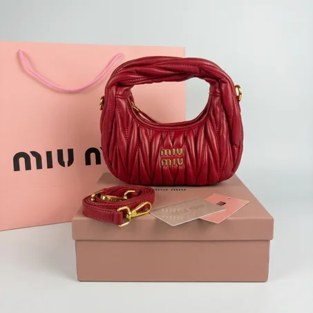 SAC MIU MIU MASTER QUALITÉ 41