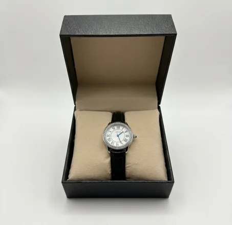 CARTIER CUIR FEMMES ROND DIAMONDS/SILVER BOITE SIMPLE