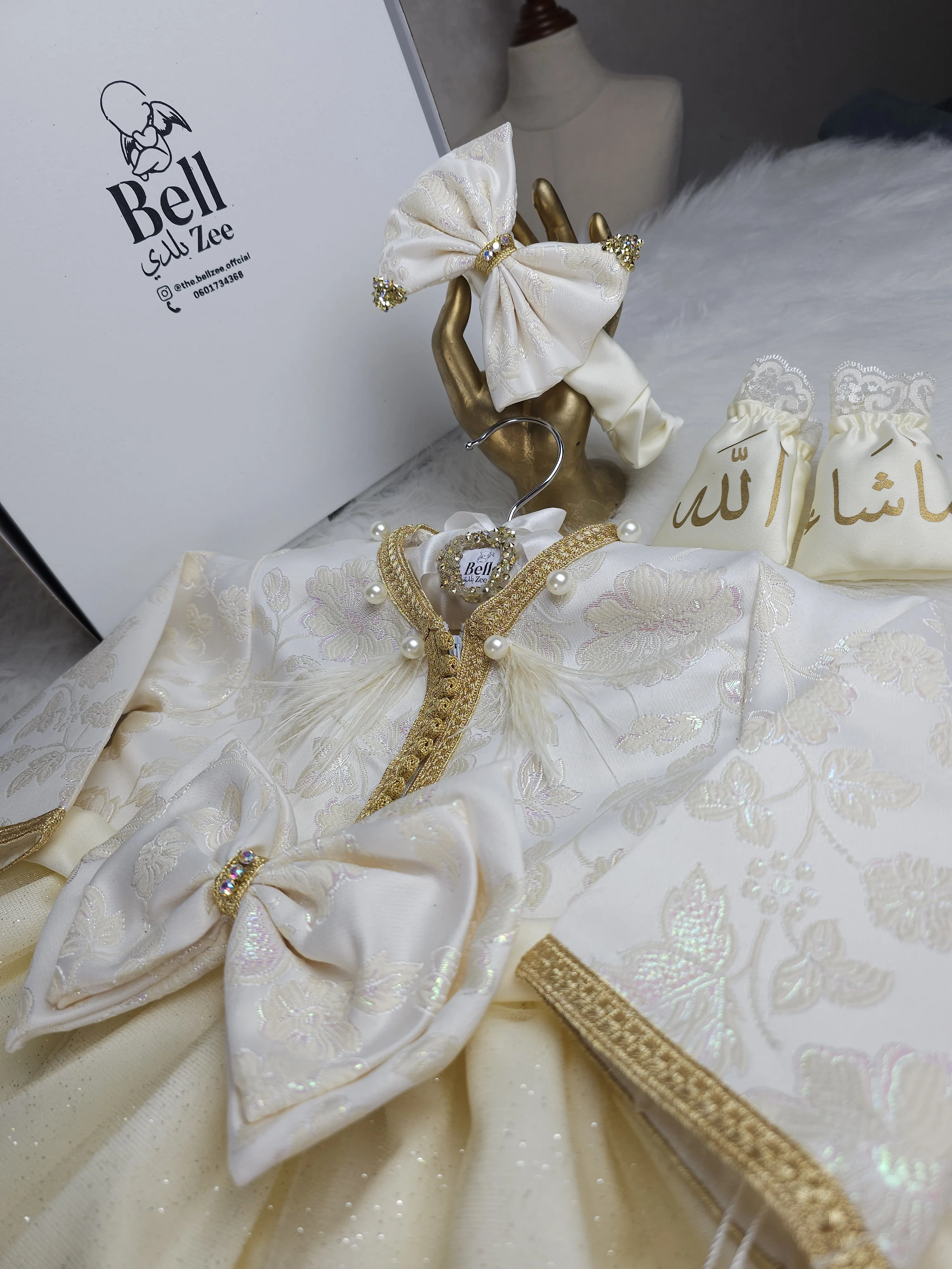 Nfissa Box Bébé – Robe Caftan Crème - Doré