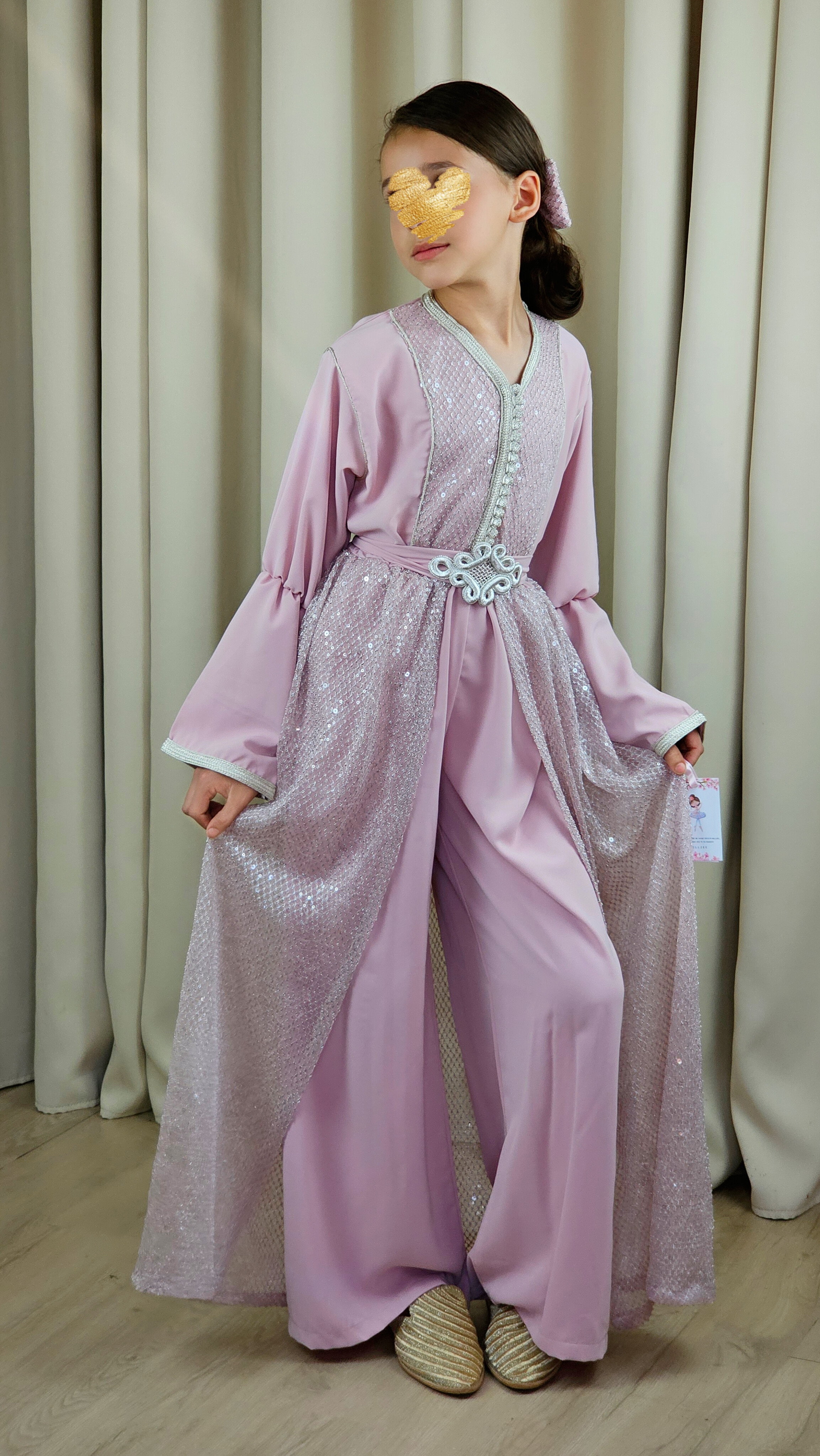 Combine avec Jupe attachè