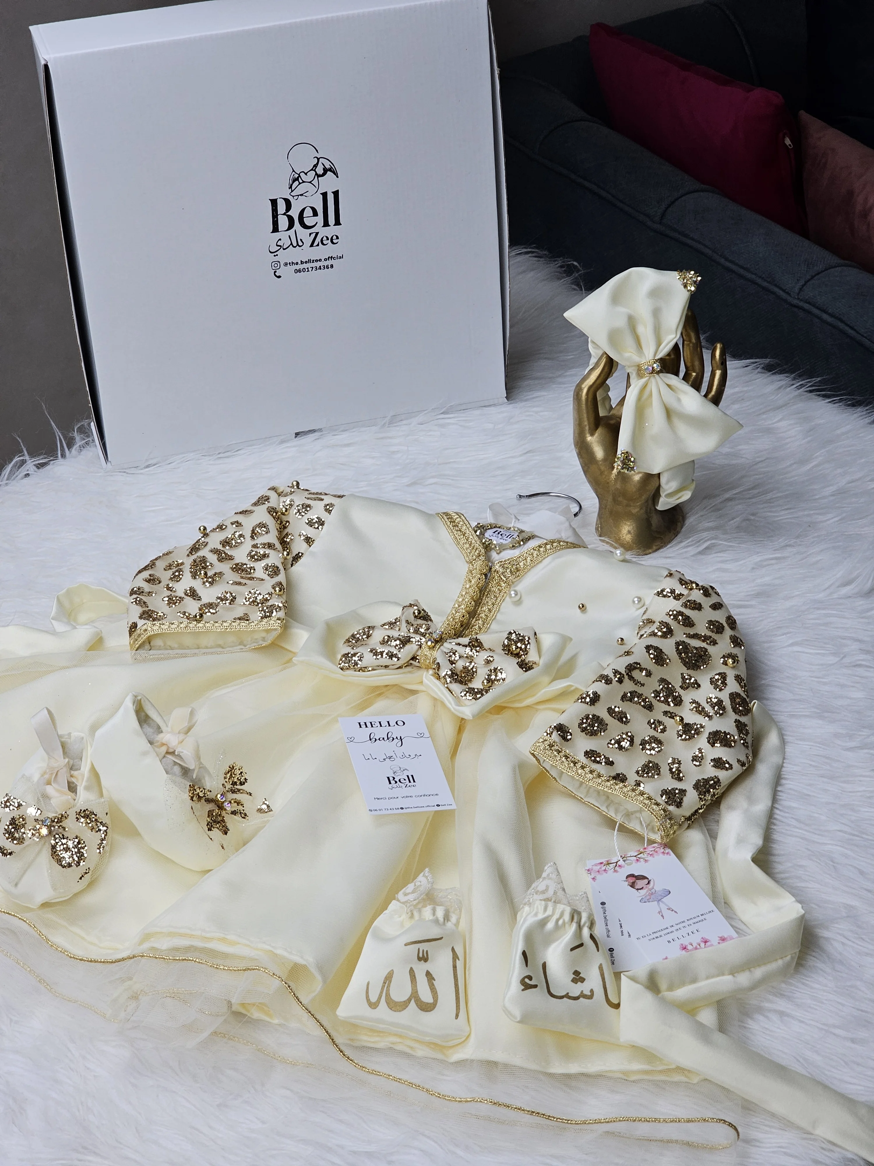 Nfissa Box Bébé – Robe Caftan Crème & Doré Sequins