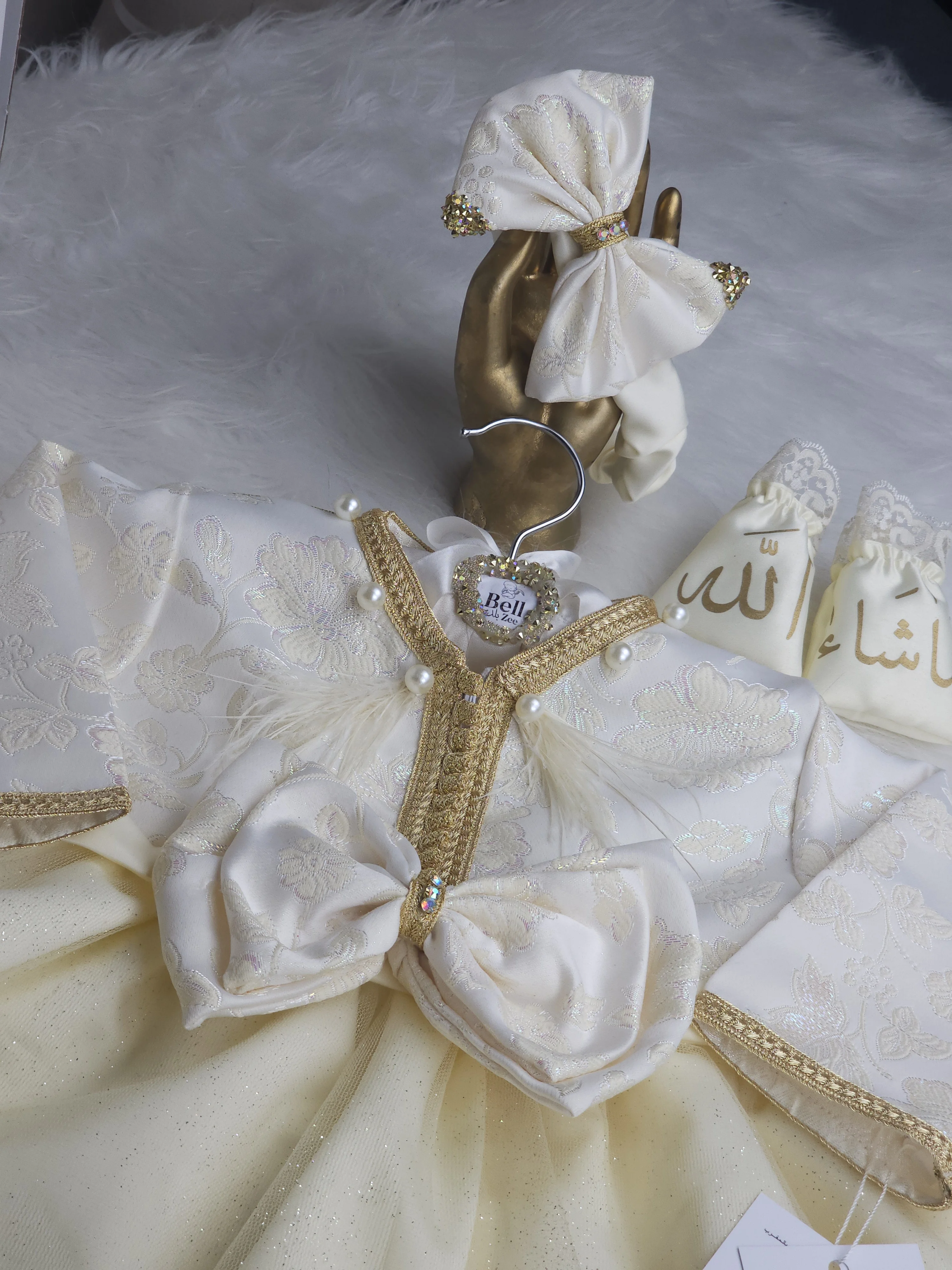 Nfissa Box Bébé – Robe Caftan Crème - Doré