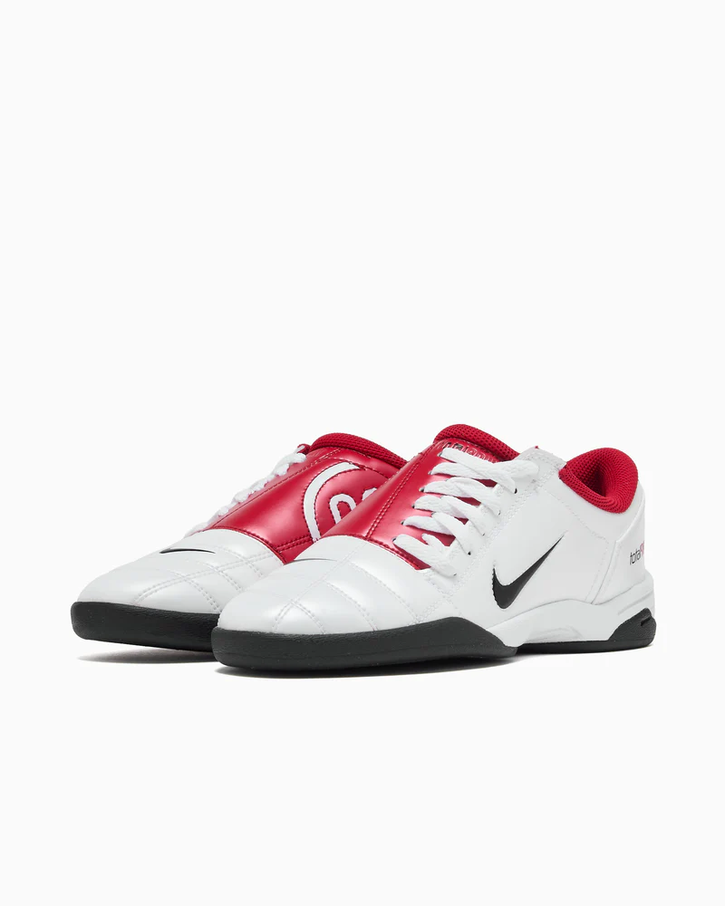 Nike Total 90