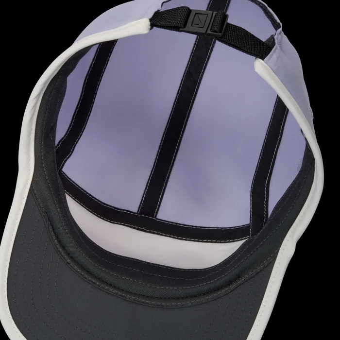 Nike Dri-FIT Fly Dri-FIT Unstructured Swoosh Cap