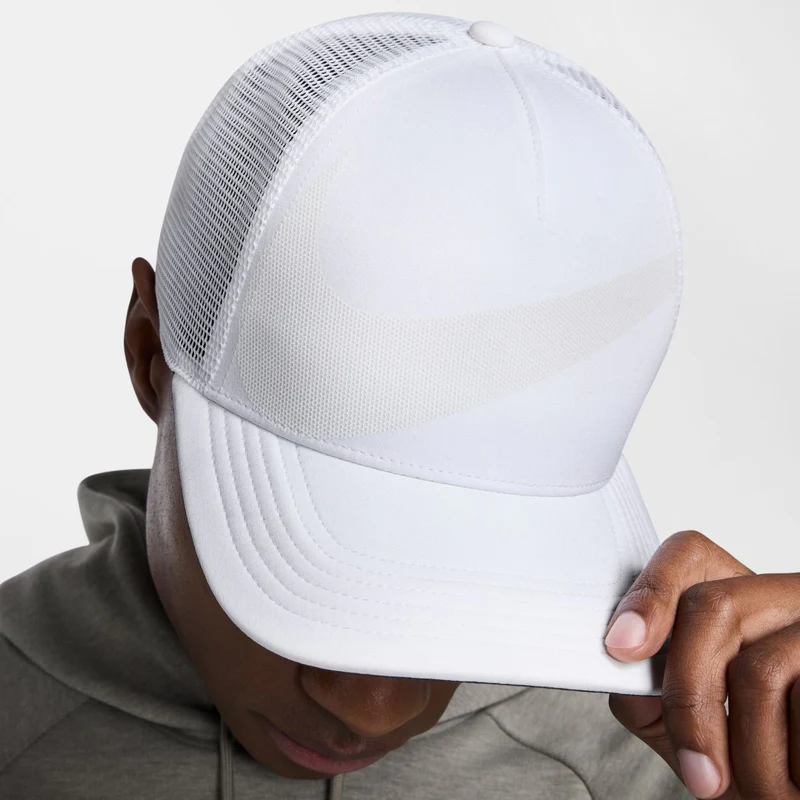 NIKE Rise Dri-FIT Trucker Cap