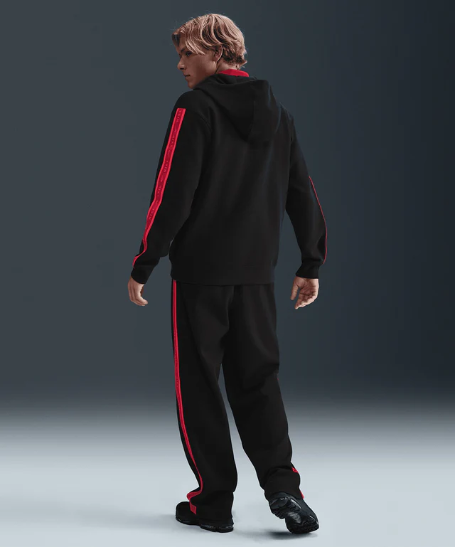 Nike Sportswear Club