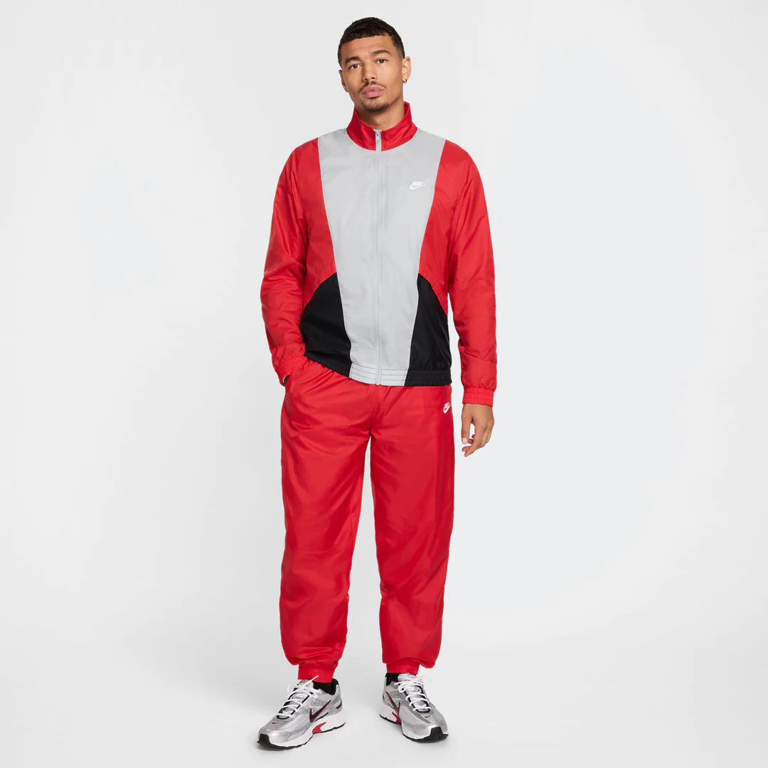 Nike Club Men's Woven Tracksuit