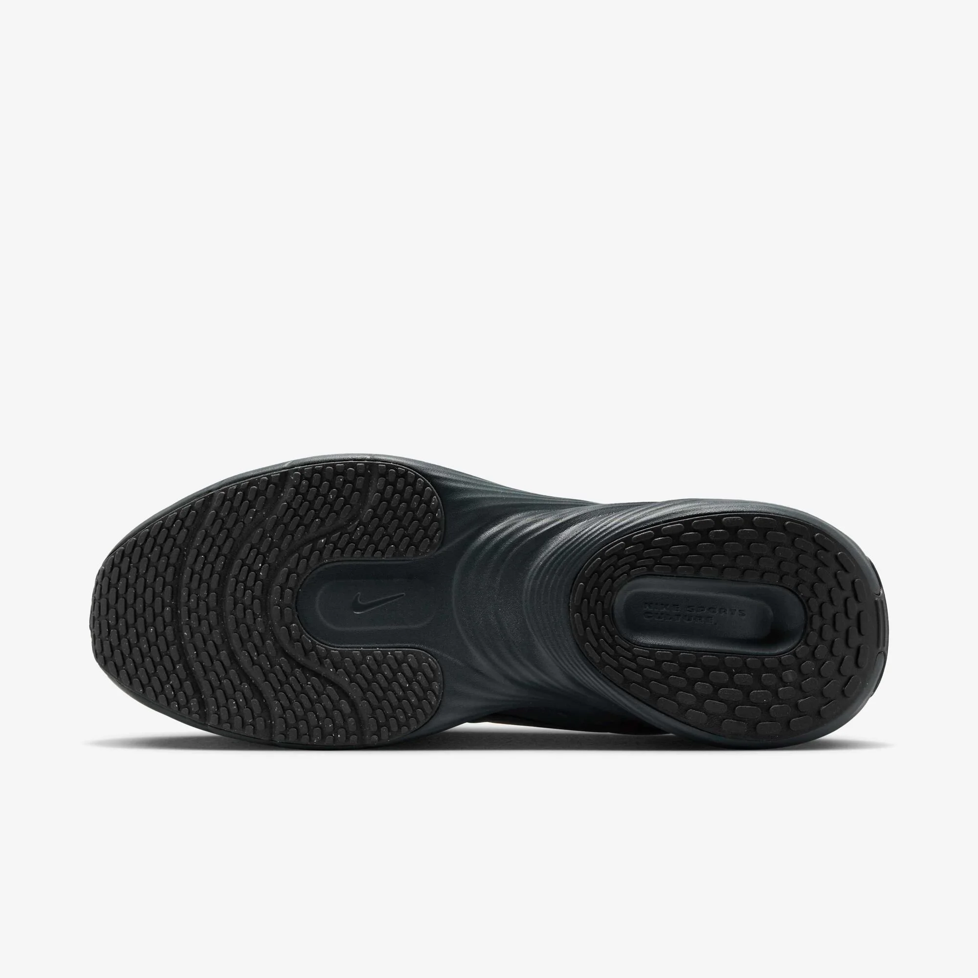 Nike Uplift SC