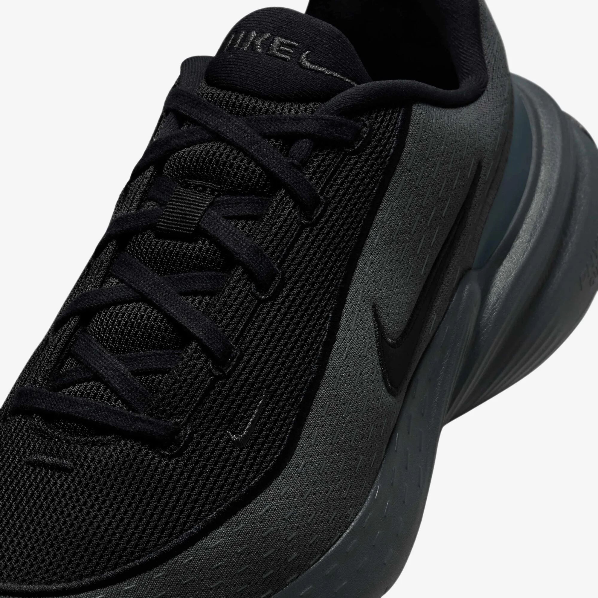 Nike Uplift SC