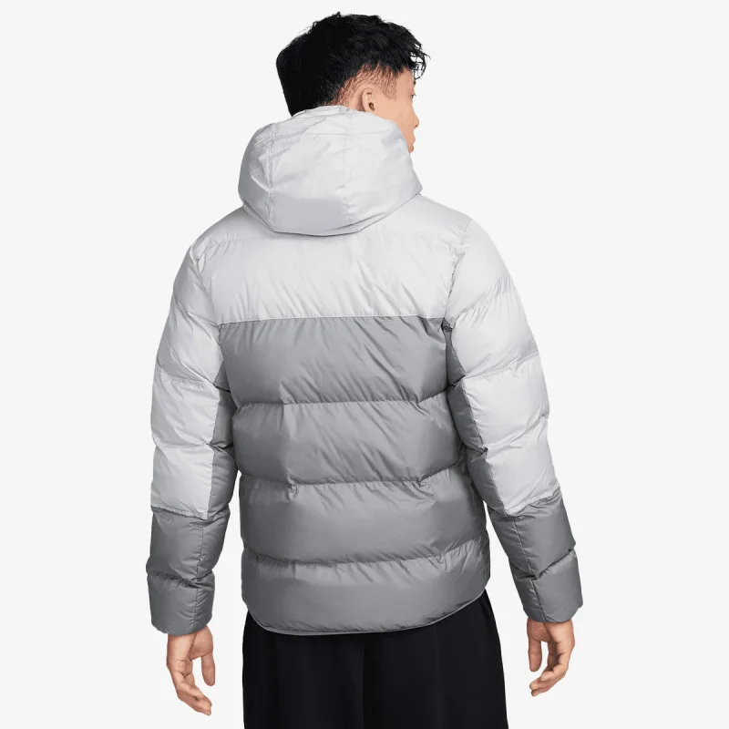 Nike Sportswear Storm-FIT Windrunner