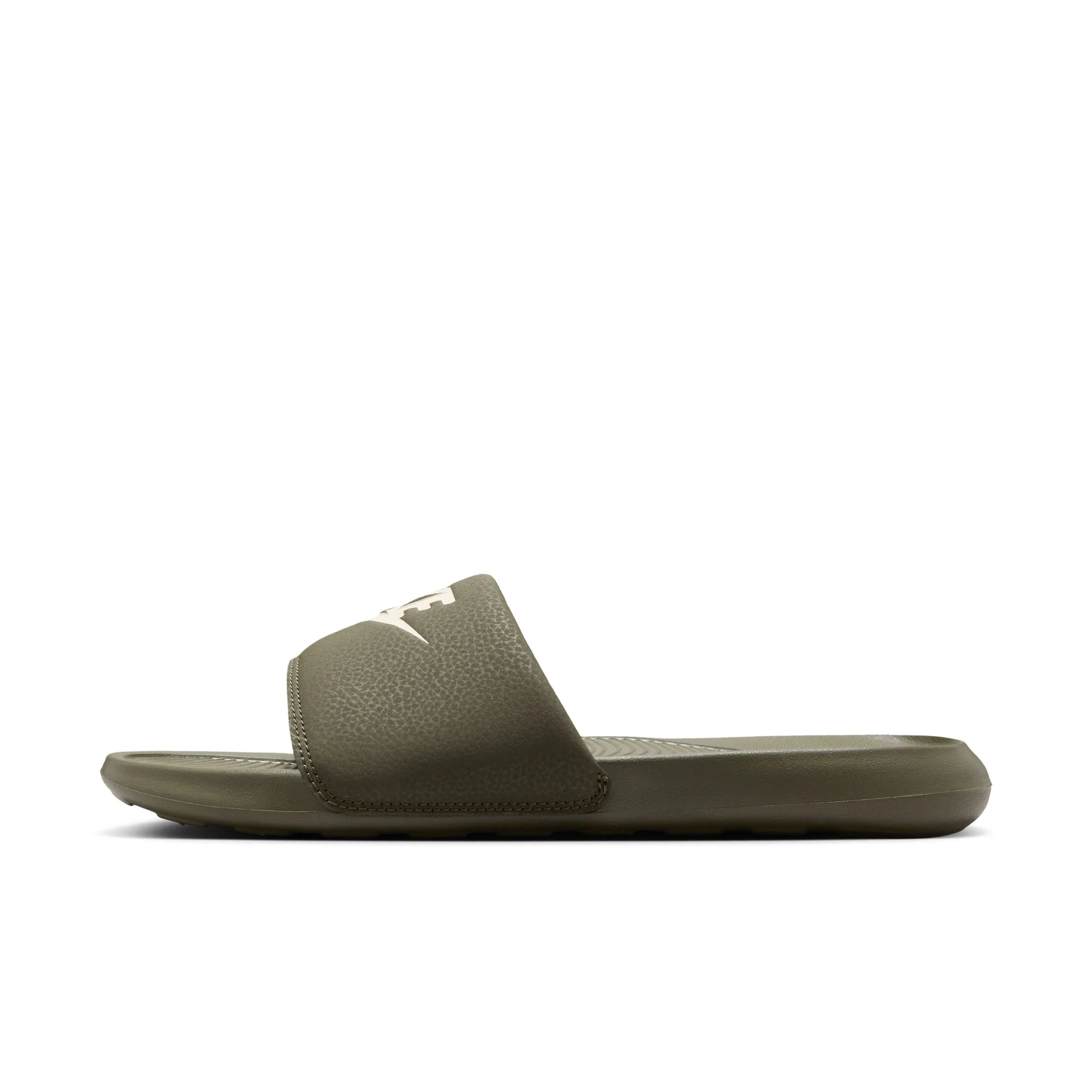 NIKE VICTORI ONE SLIDES