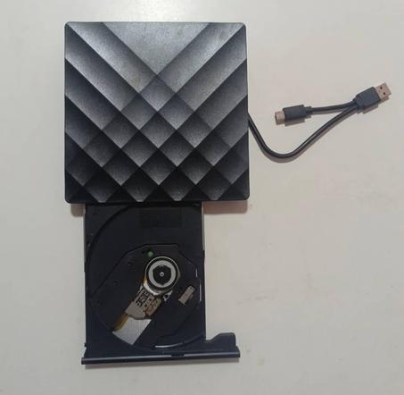 Lecteur DVD Externe USB 3.0 – Ultra-mince, Ultra-léger, Ultra-pratique