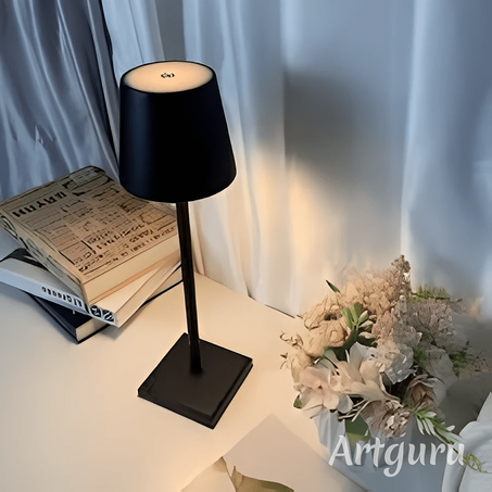 مصباح طاولة لاسلكي