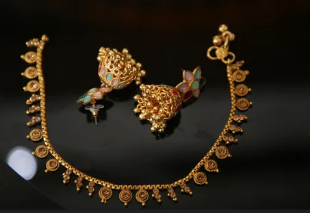 Boucles d'oreilles + collier