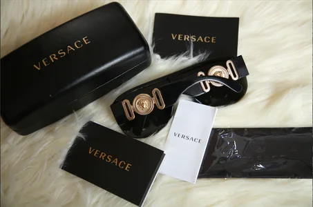 Lunettes de soleil VERSACE