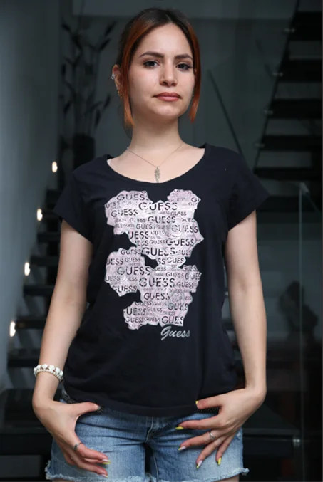 T-shirt Guess