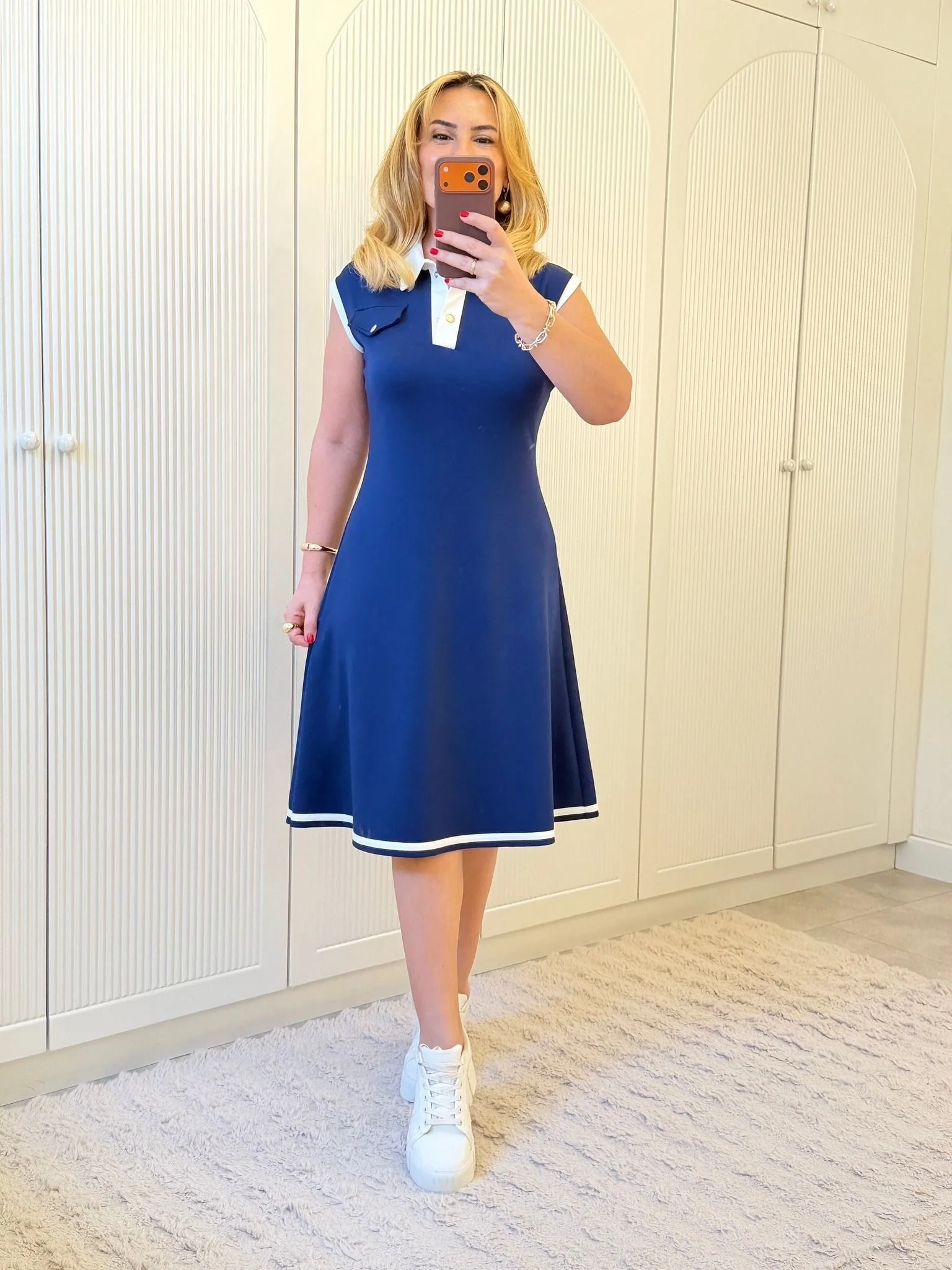 Robe Victoria