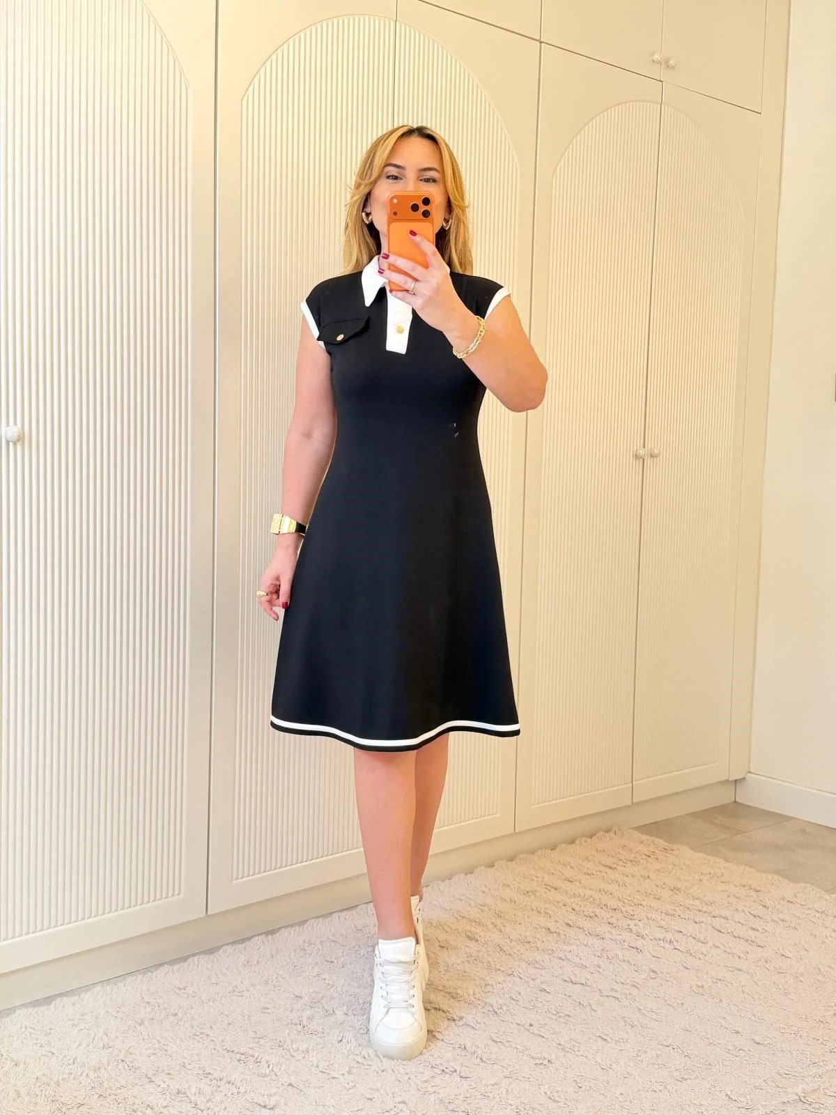 Robe Victoria